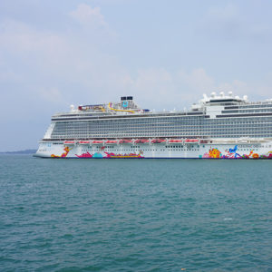 Genting Cruise Lines